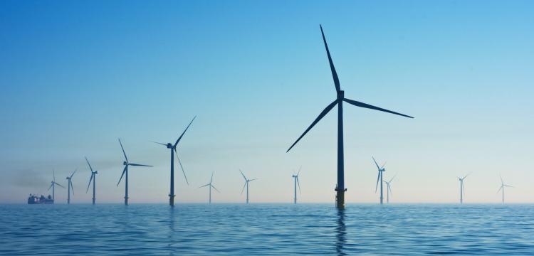 Wind turbine off shore